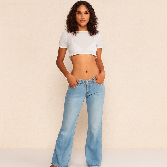 Levi’s 518 Superlow Bootcut Jeans Y2K Women’s W35 Light Wash Stretch Denim Flaw - Picture 1 of 13